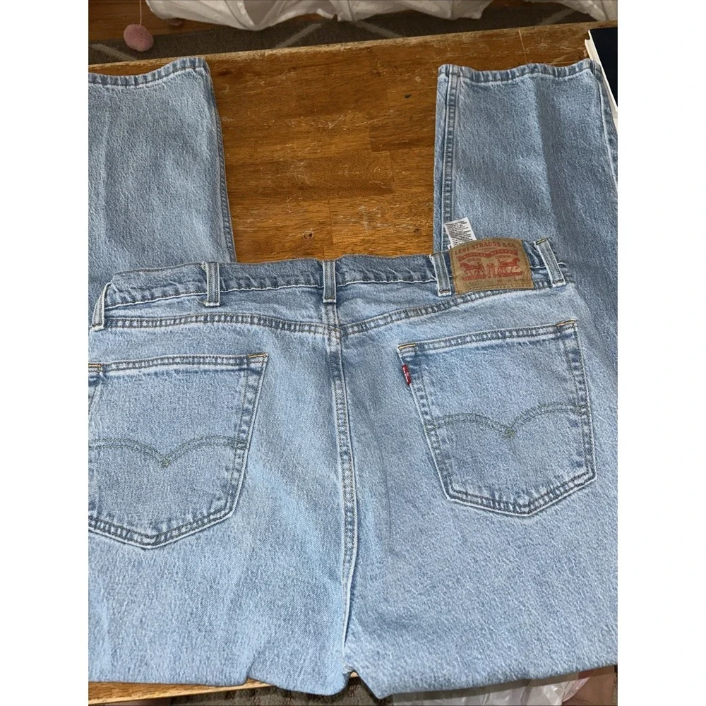 LEVIS 505 Jeans Mens 38x30 Classic Straight Leg Light Wash Blue Denim